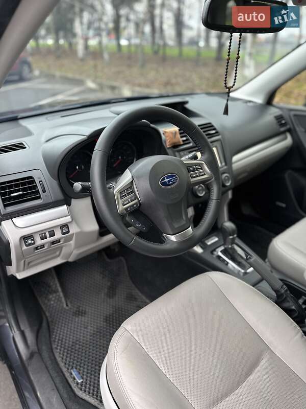 Позашляховик / Кросовер Subaru Forester 2015 в Києві фото 13 Позашляховик / Кросовер Subaru Forester 2015 в Києві