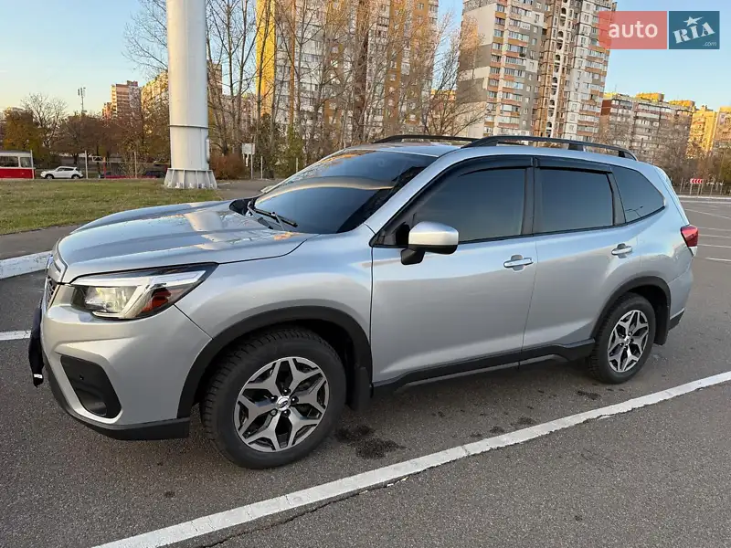 Subaru Forester 2019 VIN JF2SKAJC8LH457163 фото оголошення 4 з 67