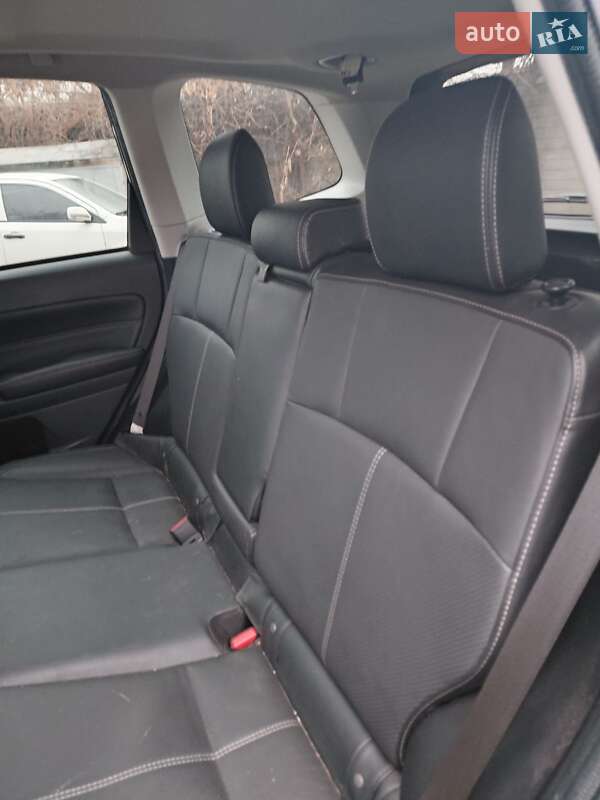 Позашляховик / Кросовер Subaru Forester 2018 в Дніпрі