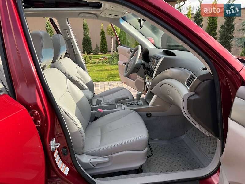 Внедорожник / Кроссовер Subaru Forester 2009 в Одессе