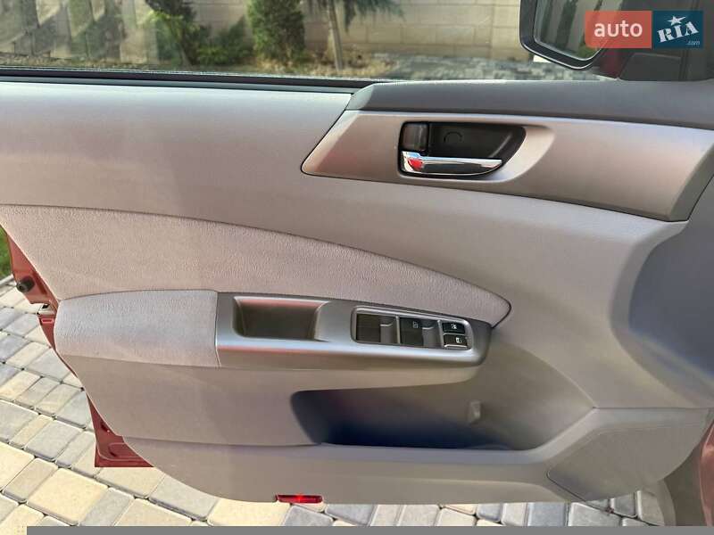 Внедорожник / Кроссовер Subaru Forester 2009 в Одессе