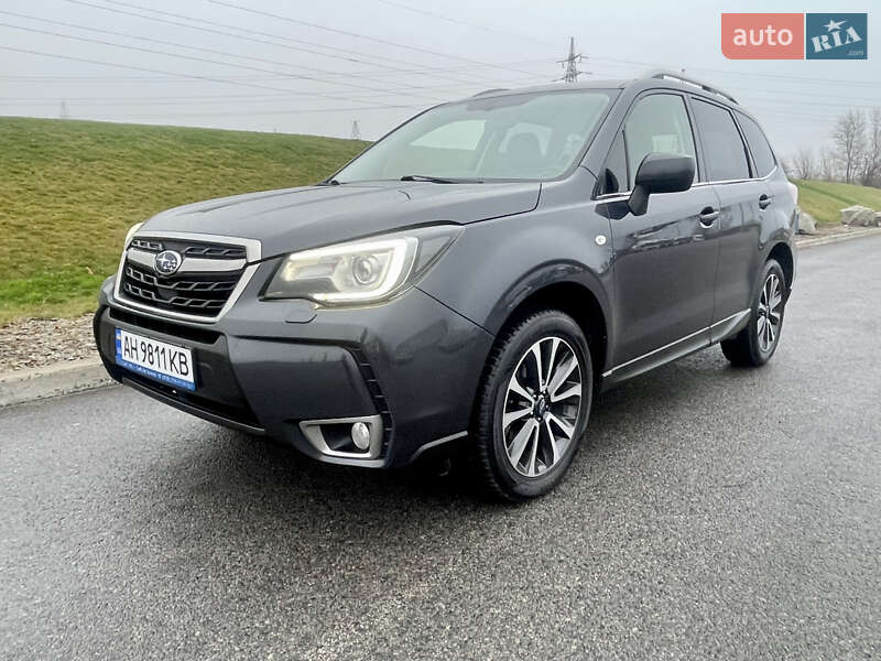 Внедорожник / Кроссовер Subaru Forester 2017 в Днепре