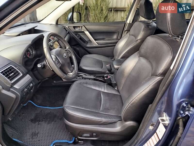 Позашляховик / Кросовер Subaru Forester 2015 в Ізюмі