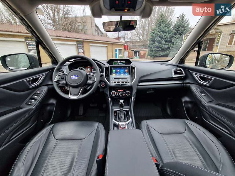 Внедорожник / Кроссовер Subaru Forester 2021 в Днепре