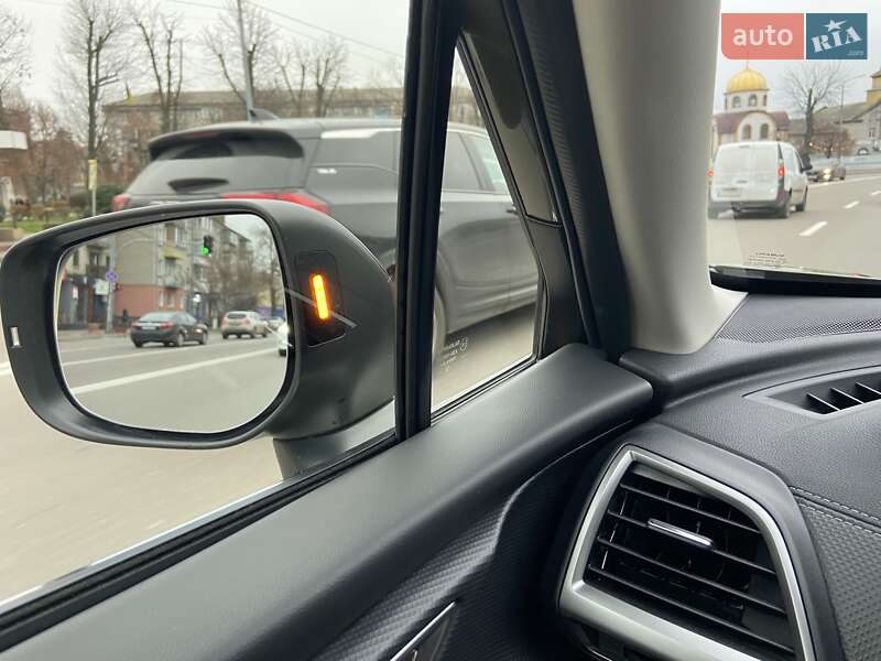 Внедорожник / Кроссовер Subaru Forester 2022 в Киеве