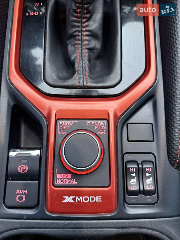 Позашляховик / Кросовер Subaru Forester 2020 в Києві