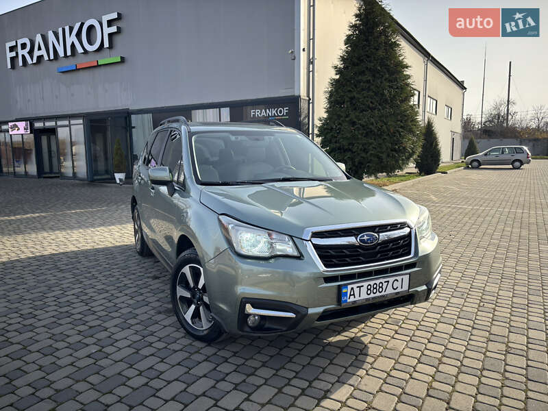 Внедорожник / Кроссовер Subaru Forester 2016 в Ивано-Франковске