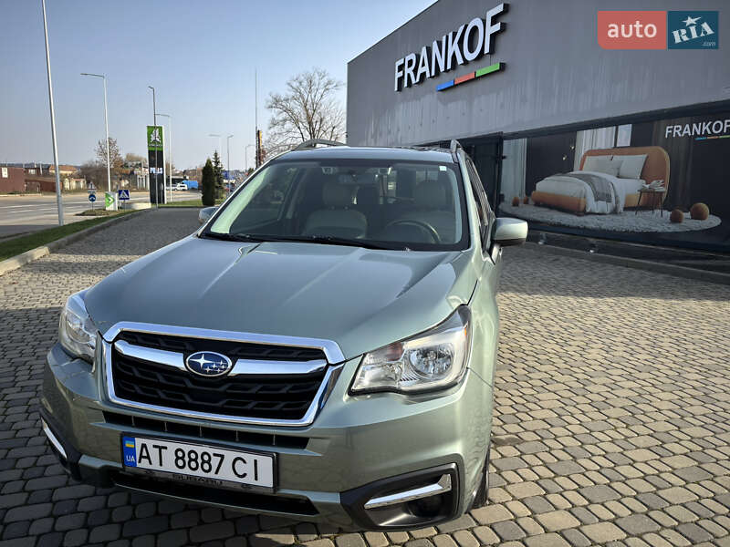 Внедорожник / Кроссовер Subaru Forester 2016 в Ивано-Франковске