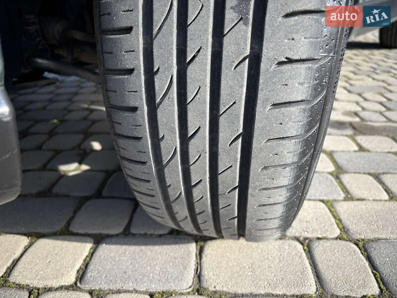 Внедорожник / Кроссовер Subaru Forester 2016 в Ивано-Франковске