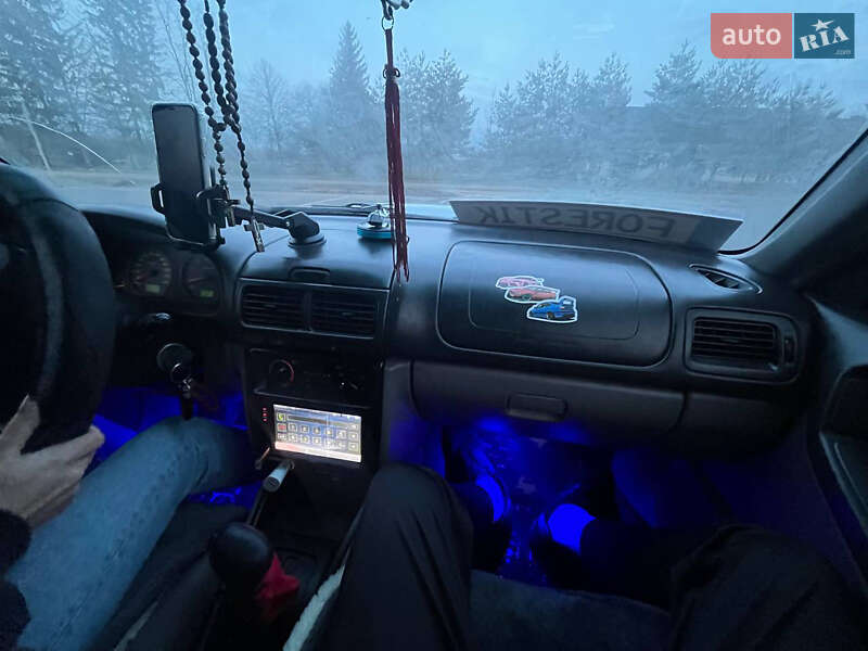 Внедорожник / Кроссовер Subaru Forester 2002 в Самборе