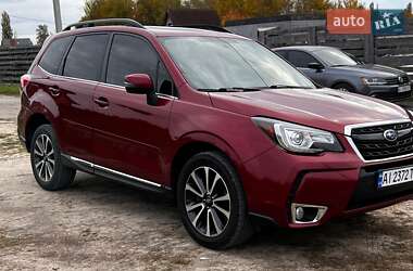 Внедорожник / Кроссовер Subaru Forester 2018 в Макарове