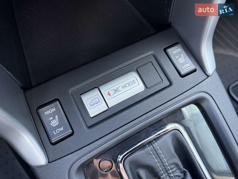 Внедорожник / Кроссовер Subaru Forester 2014 в Киеве