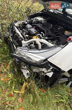 Позашляховик / Кросовер Subaru Forester 2016 в Києві