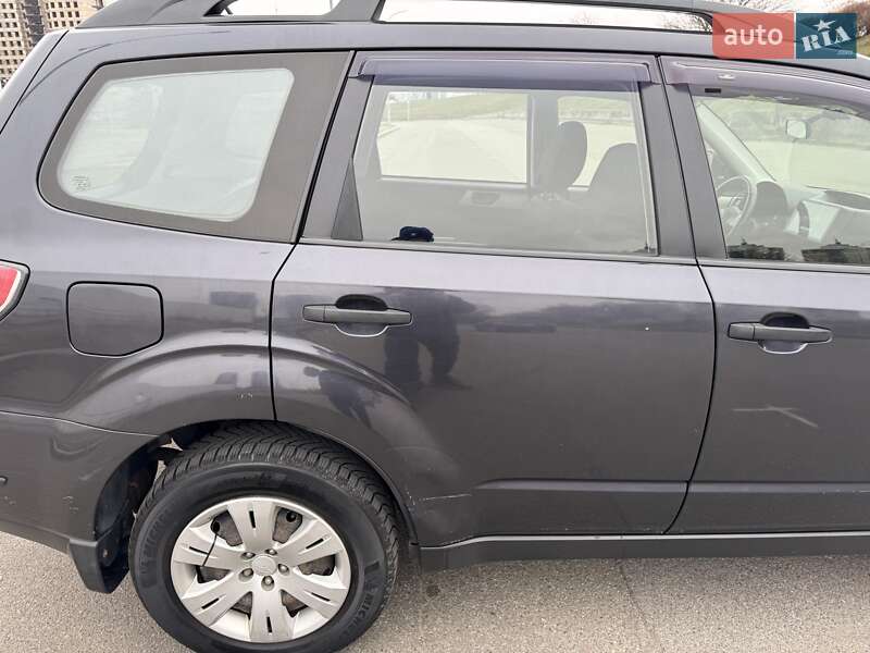 Внедорожник / Кроссовер Subaru Forester 2011 в Киеве