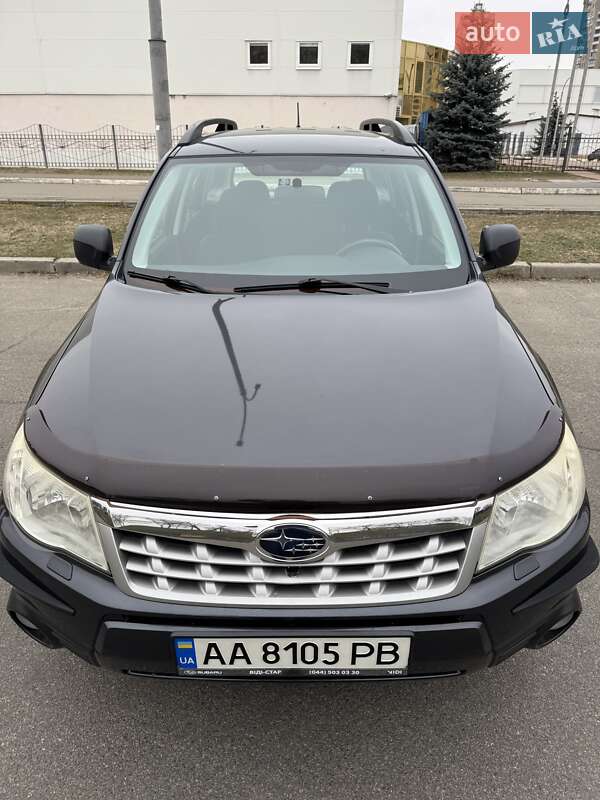 Внедорожник / Кроссовер Subaru Forester 2011 в Киеве