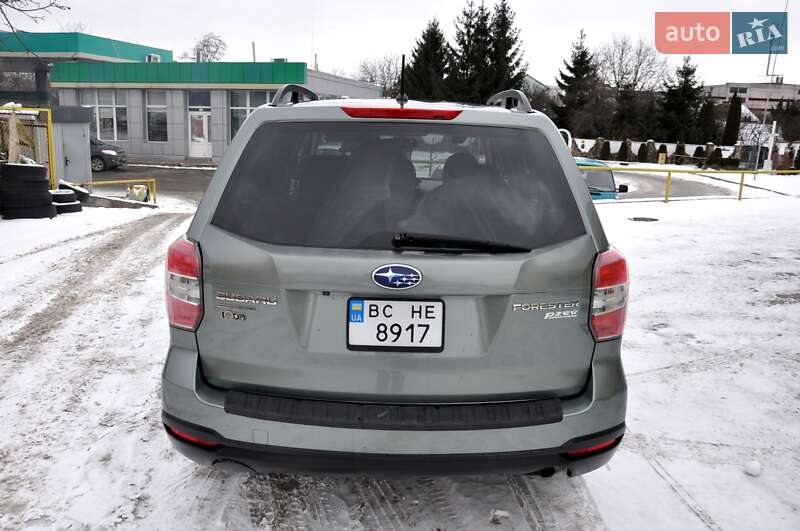 Внедорожник / Кроссовер Subaru Forester 2013 в Львове