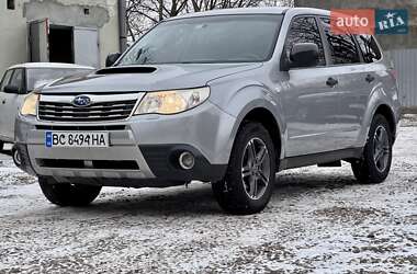 Внедорожник / Кроссовер Subaru Forester 2010 в Стрые