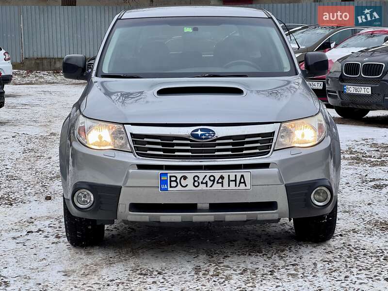 Позашляховик / Кросовер Subaru Forester 2010 в Стрию