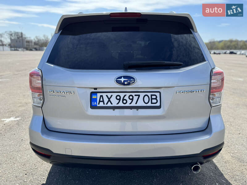 Внедорожник / Кроссовер Subaru Forester 2017 в Харькове