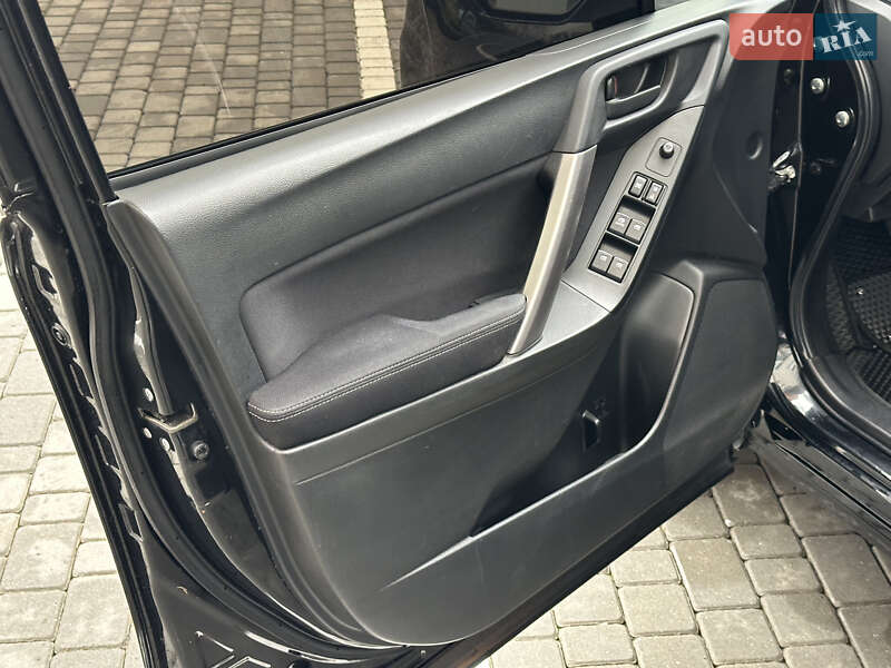 Внедорожник / Кроссовер Subaru Forester 2014 в Виннице