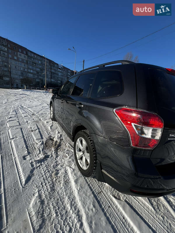 Внедорожник / Кроссовер Subaru Forester 2015 в Сумах