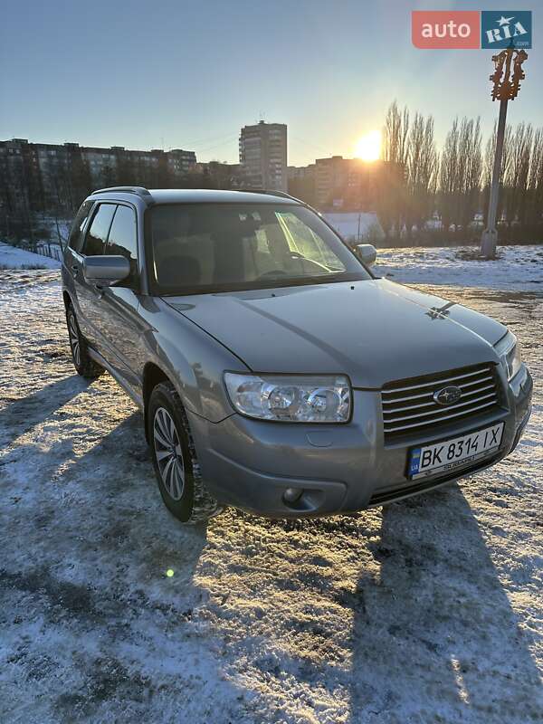 Внедорожник / Кроссовер Subaru Forester 2007 в Ровно