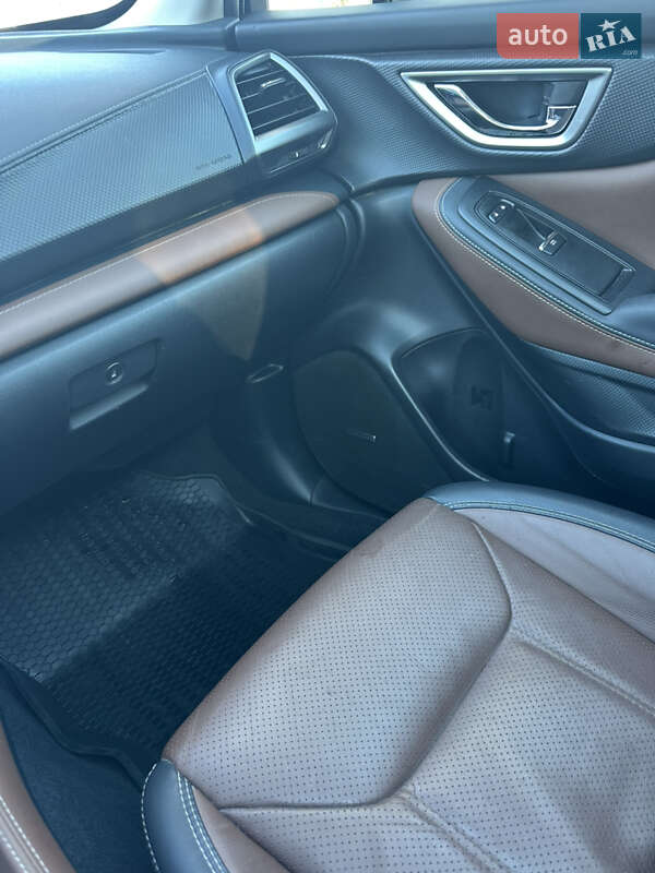 Внедорожник / Кроссовер Subaru Forester 2023 в Киеве