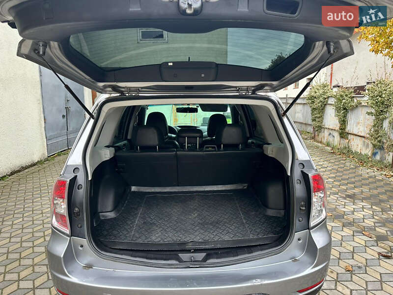Внедорожник / Кроссовер Subaru Forester 2008 в Львове