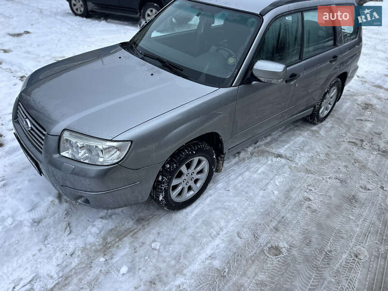 Внедорожник / Кроссовер Subaru Forester 2006 в Киеве