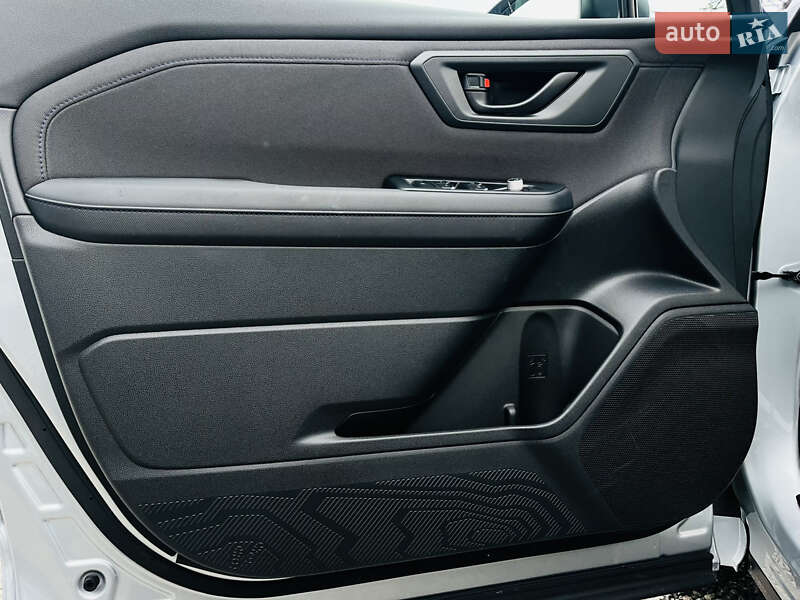 Внедорожник / Кроссовер Subaru Forester 2024 в Харькове