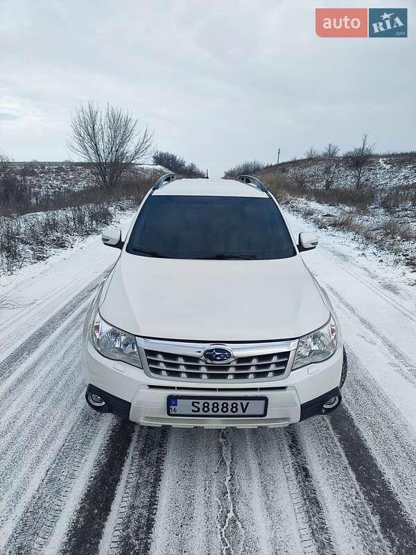 Внедорожник / Кроссовер Subaru Forester 2011 в Любашевке