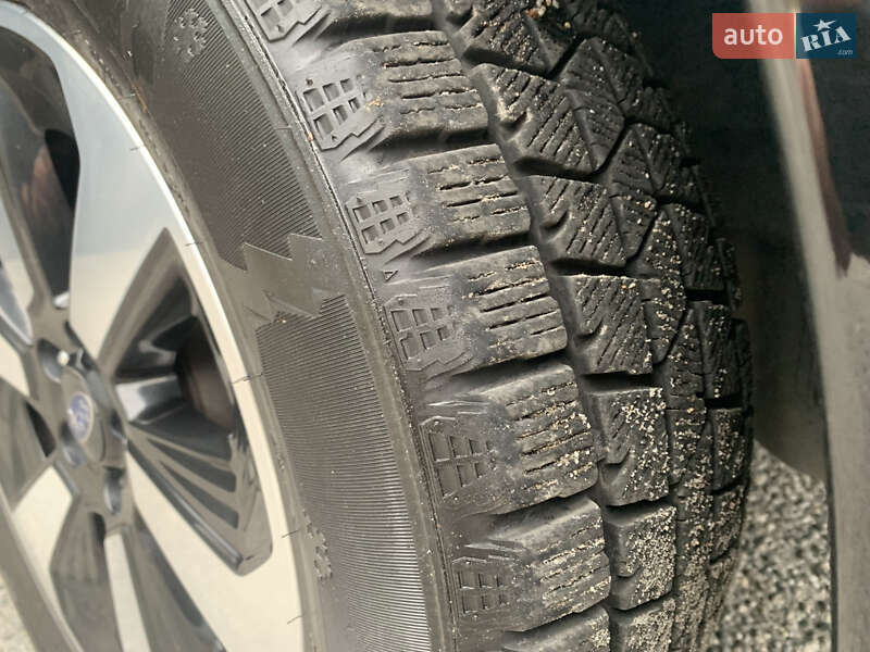 Внедорожник / Кроссовер Subaru Forester 2016 в Днепре