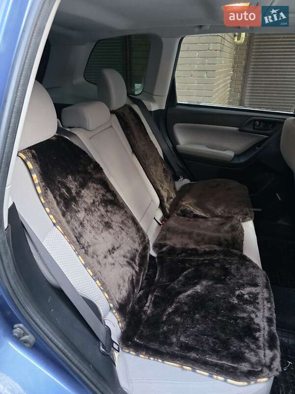 Внедорожник / Кроссовер Subaru Forester 2017 в Хмельницком