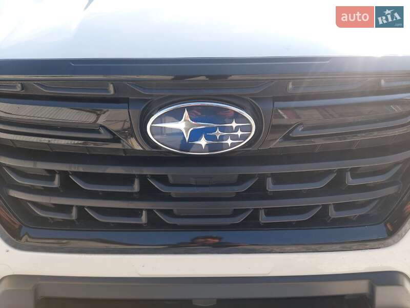 Внедорожник / Кроссовер Subaru Forester 2022 в Киеве