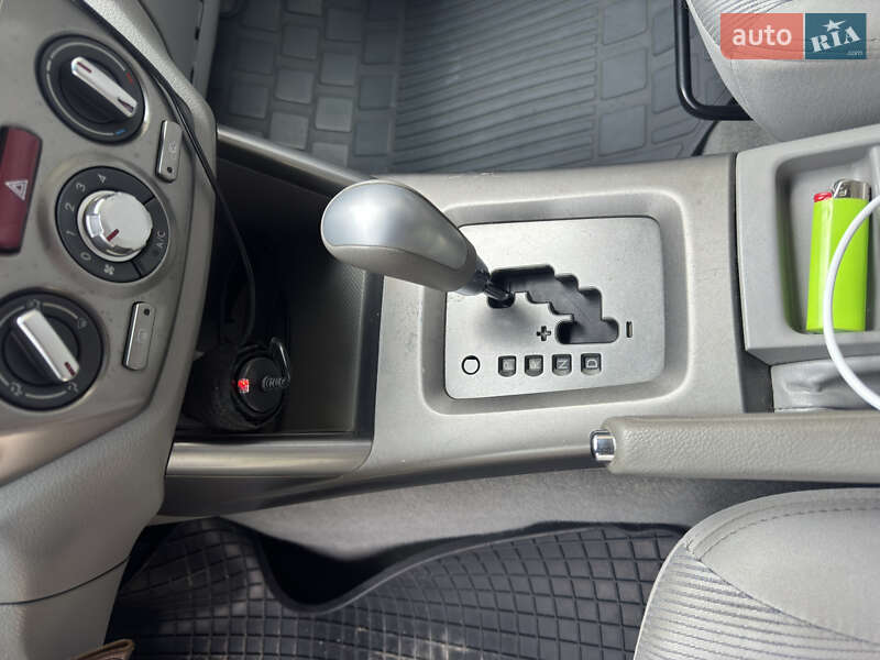 Внедорожник / Кроссовер Subaru Forester 2010 в Львове