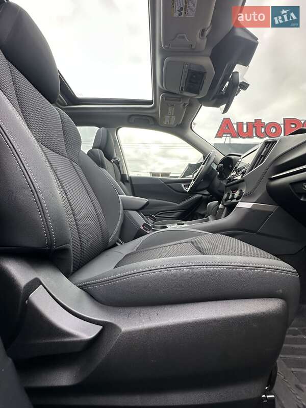 Внедорожник / Кроссовер Subaru Forester 2022 в Белогородке