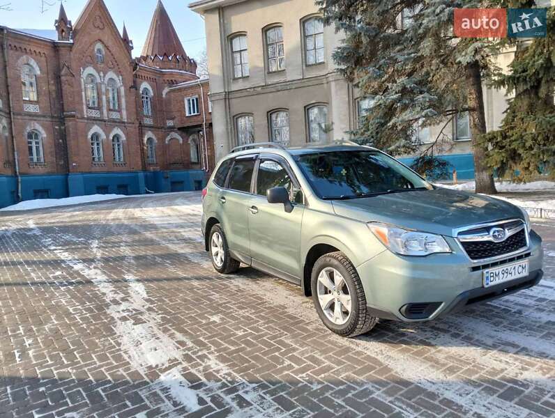 Внедорожник / Кроссовер Subaru Forester 2015 в Сумах