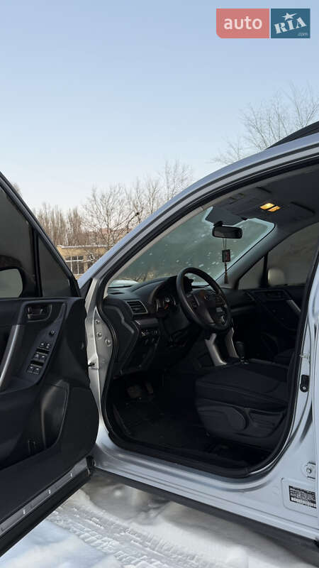 Внедорожник / Кроссовер Subaru Forester 2016 в Днепре