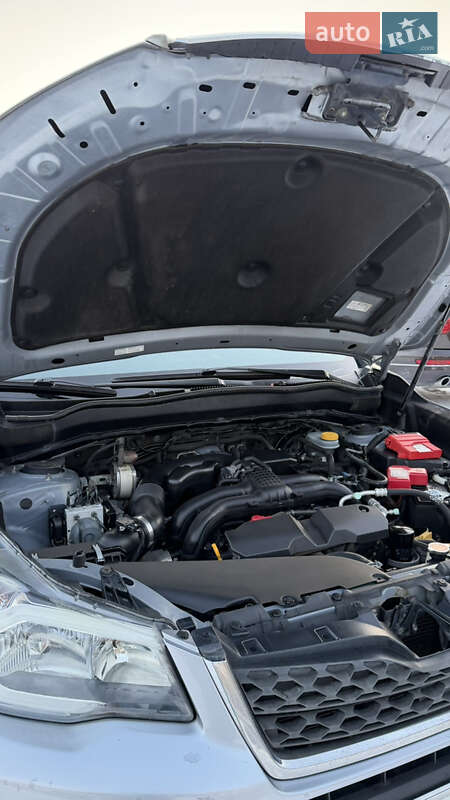 Внедорожник / Кроссовер Subaru Forester 2016 в Днепре