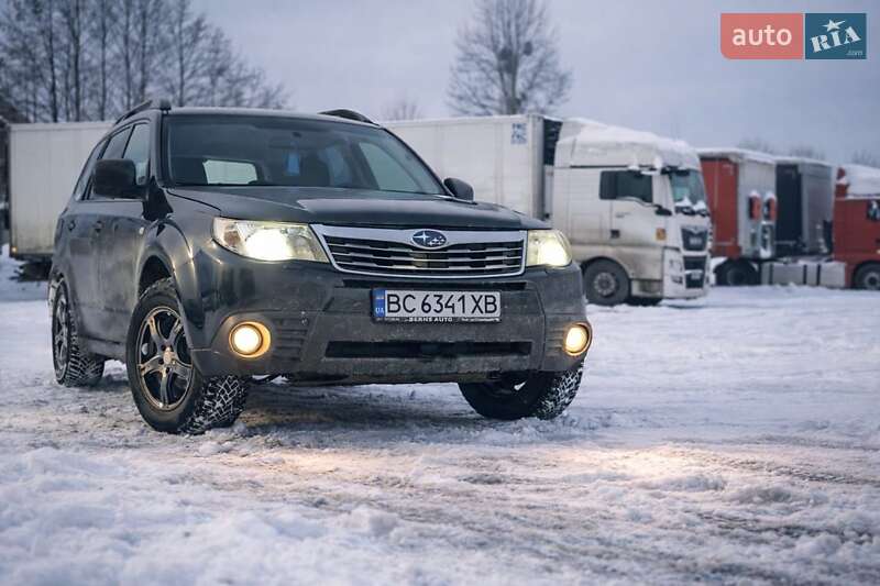 Внедорожник / Кроссовер Subaru Forester 2008 в Жовкве