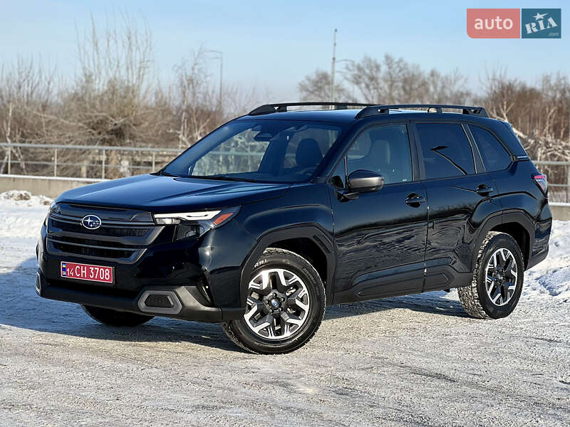 Внедорожник / Кроссовер Subaru Forester 2024 в Киеве