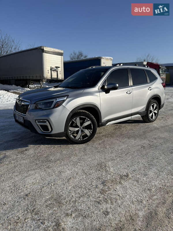 Внедорожник / Кроссовер Subaru Forester 2021 в Ровно