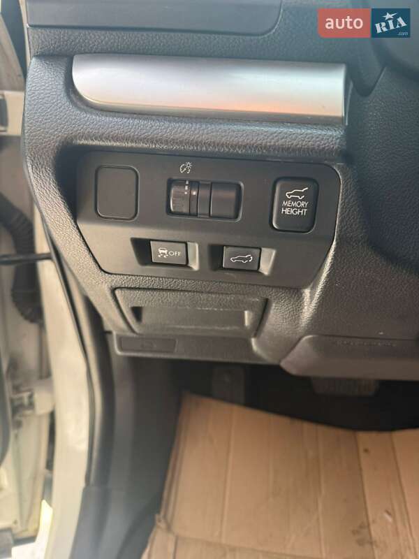 Внедорожник / Кроссовер Subaru Forester 2014 в Краматорске