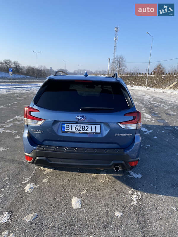 Позашляховик / Кросовер Subaru Forester 2018 в Полтаві