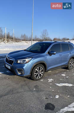 Позашляховик / Кросовер Subaru Forester 2018 в Полтаві