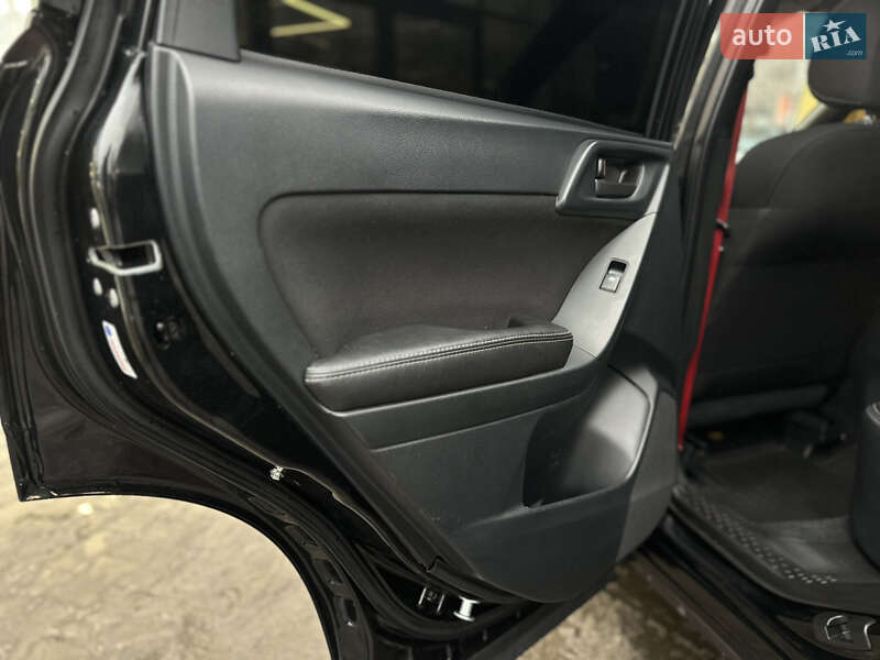 Внедорожник / Кроссовер Subaru Forester 2016 в Одессе