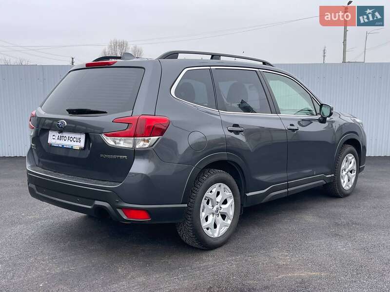 Позашляховик / Кросовер Subaru Forester 2020 в Києві