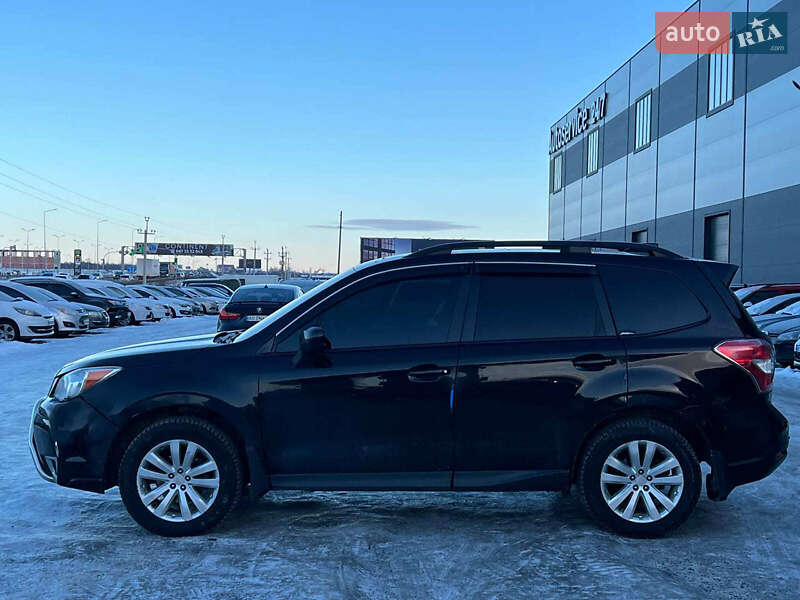 Позашляховик / Кросовер Subaru Forester 2016 в Львові