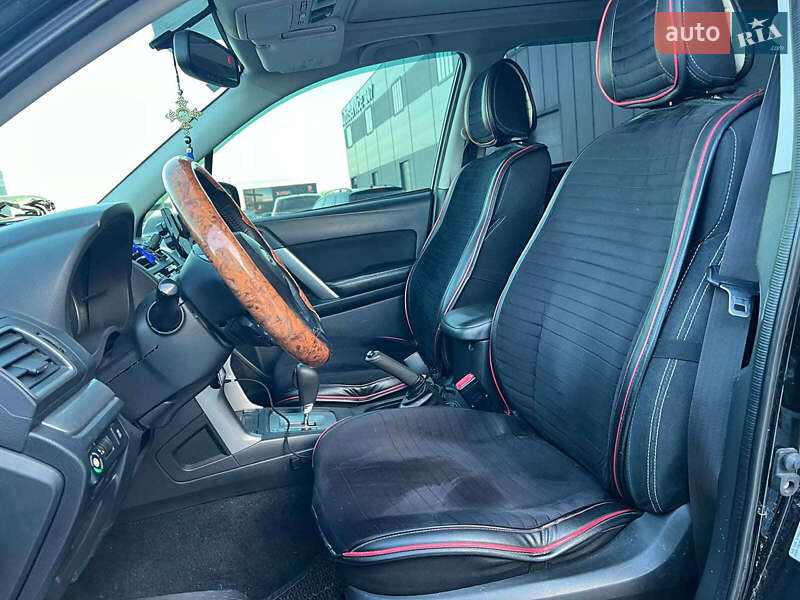 Позашляховик / Кросовер Subaru Forester 2016 в Львові