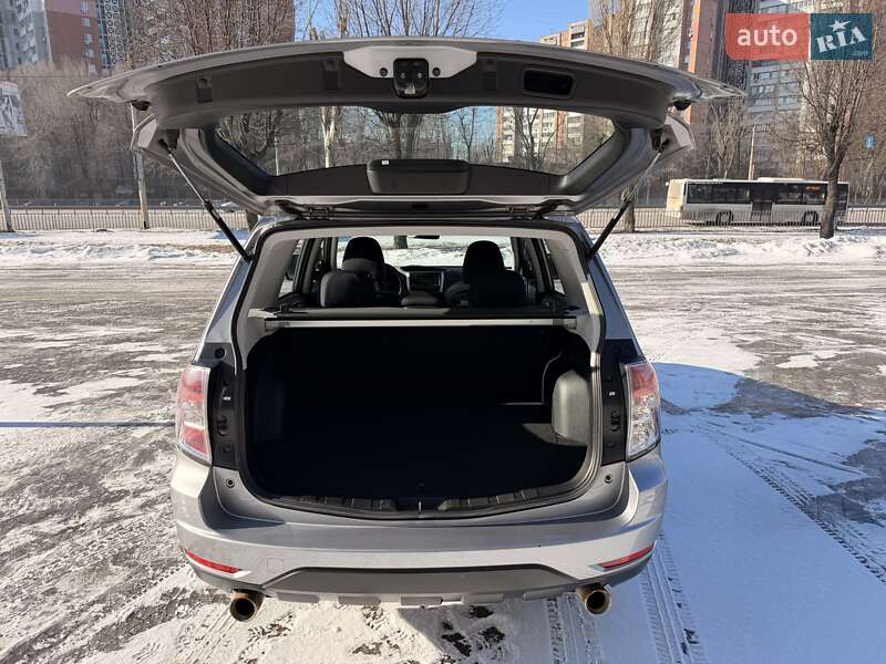 Внедорожник / Кроссовер Subaru Forester 2008 в Днепре